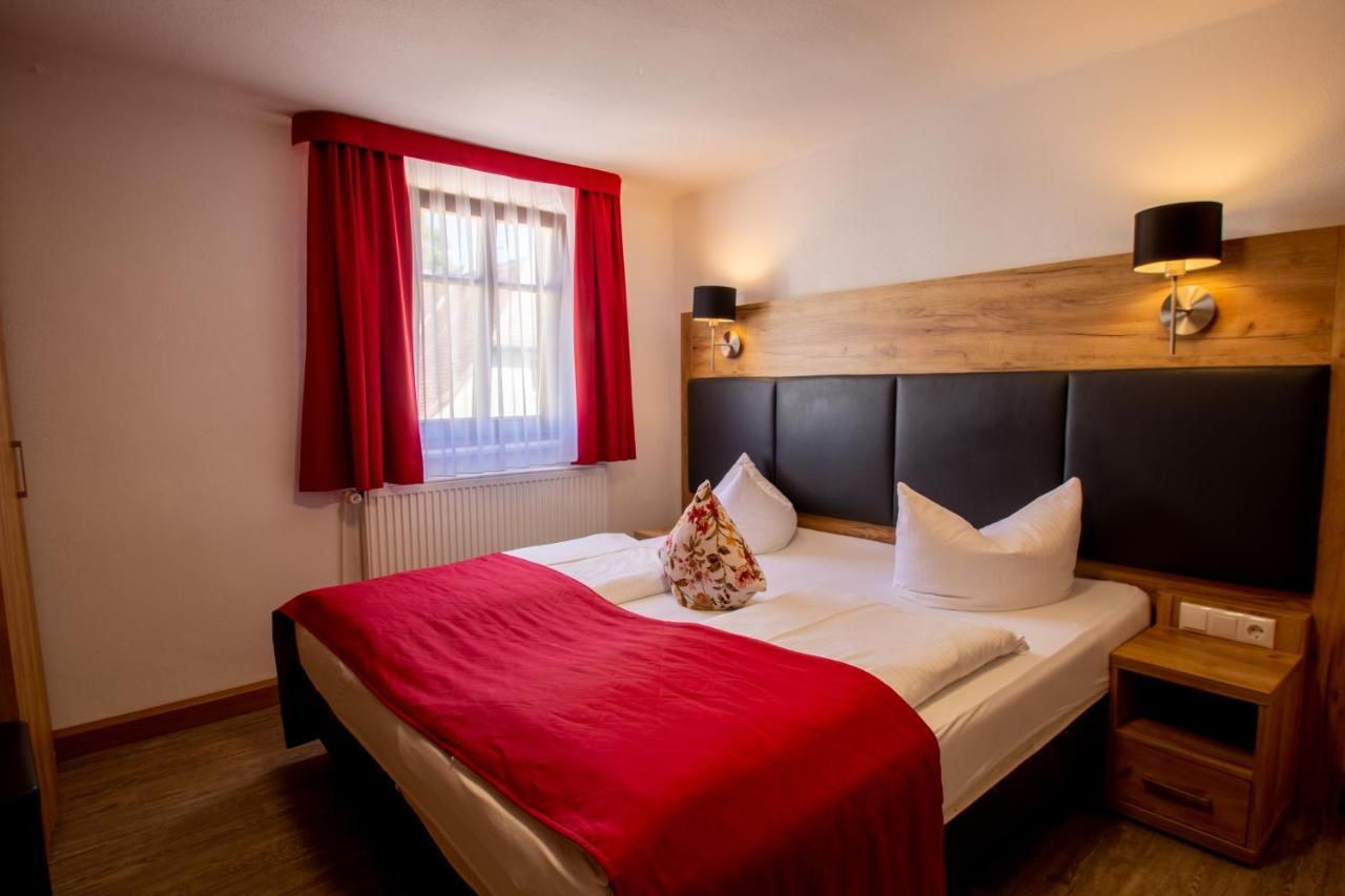 Hotel Am Siebersturm โรเทนบวร์ก อ็อบ แดร์เทาเบอร์ ภายนอก รูปภาพ