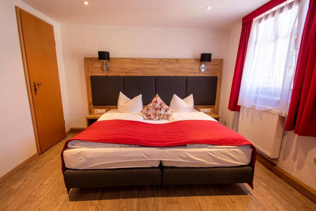 Hotel Am Siebersturm โรเทนบวร์ก อ็อบ แดร์เทาเบอร์ ภายนอก รูปภาพ