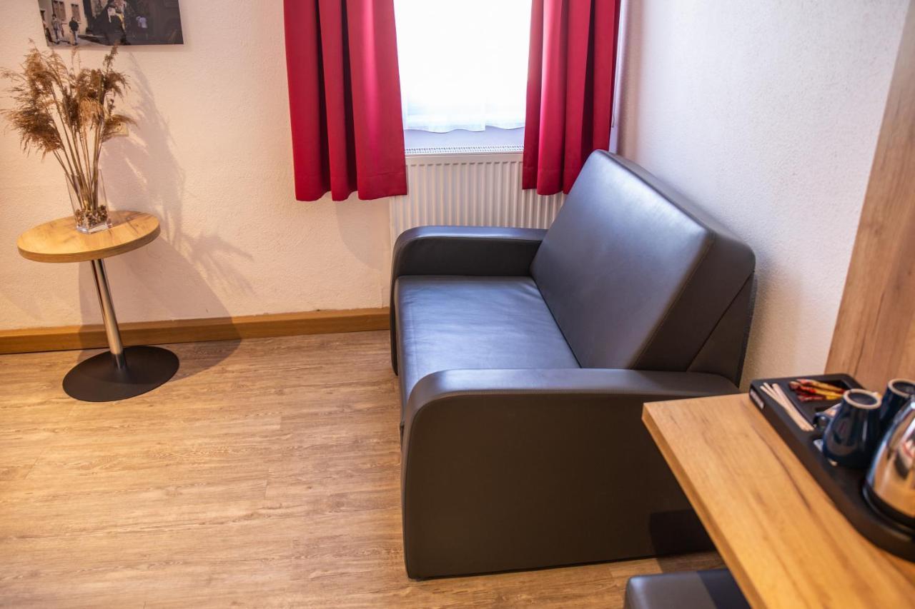 Hotel Am Siebersturm โรเทนบวร์ก อ็อบ แดร์เทาเบอร์ ภายนอก รูปภาพ