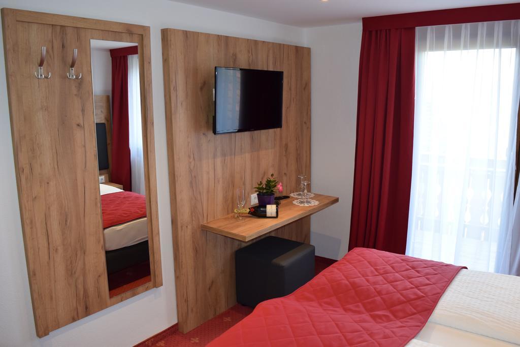 Hotel Am Siebersturm โรเทนบวร์ก อ็อบ แดร์เทาเบอร์ ภายนอก รูปภาพ
