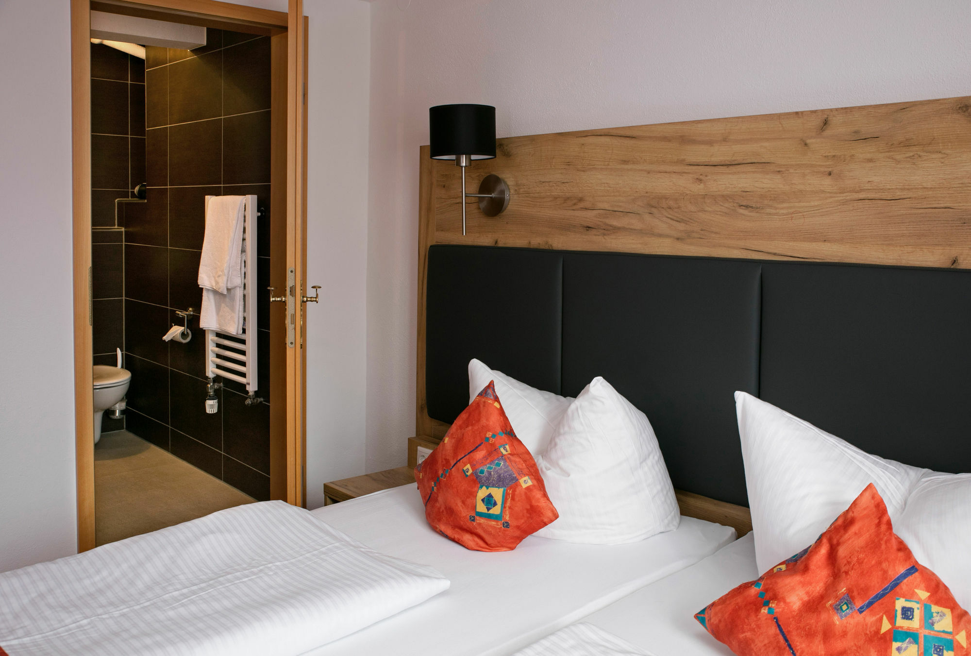 Hotel Am Siebersturm โรเทนบวร์ก อ็อบ แดร์เทาเบอร์ ภายนอก รูปภาพ
