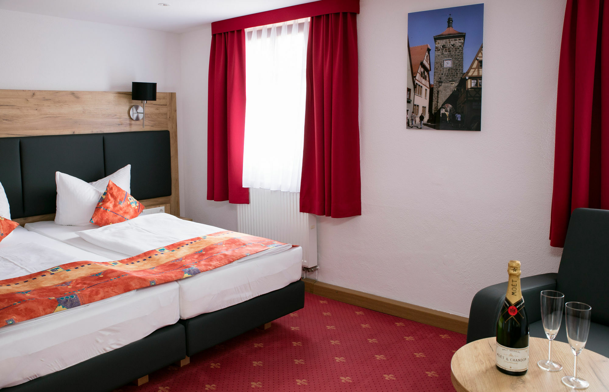 Hotel Am Siebersturm โรเทนบวร์ก อ็อบ แดร์เทาเบอร์ ภายนอก รูปภาพ