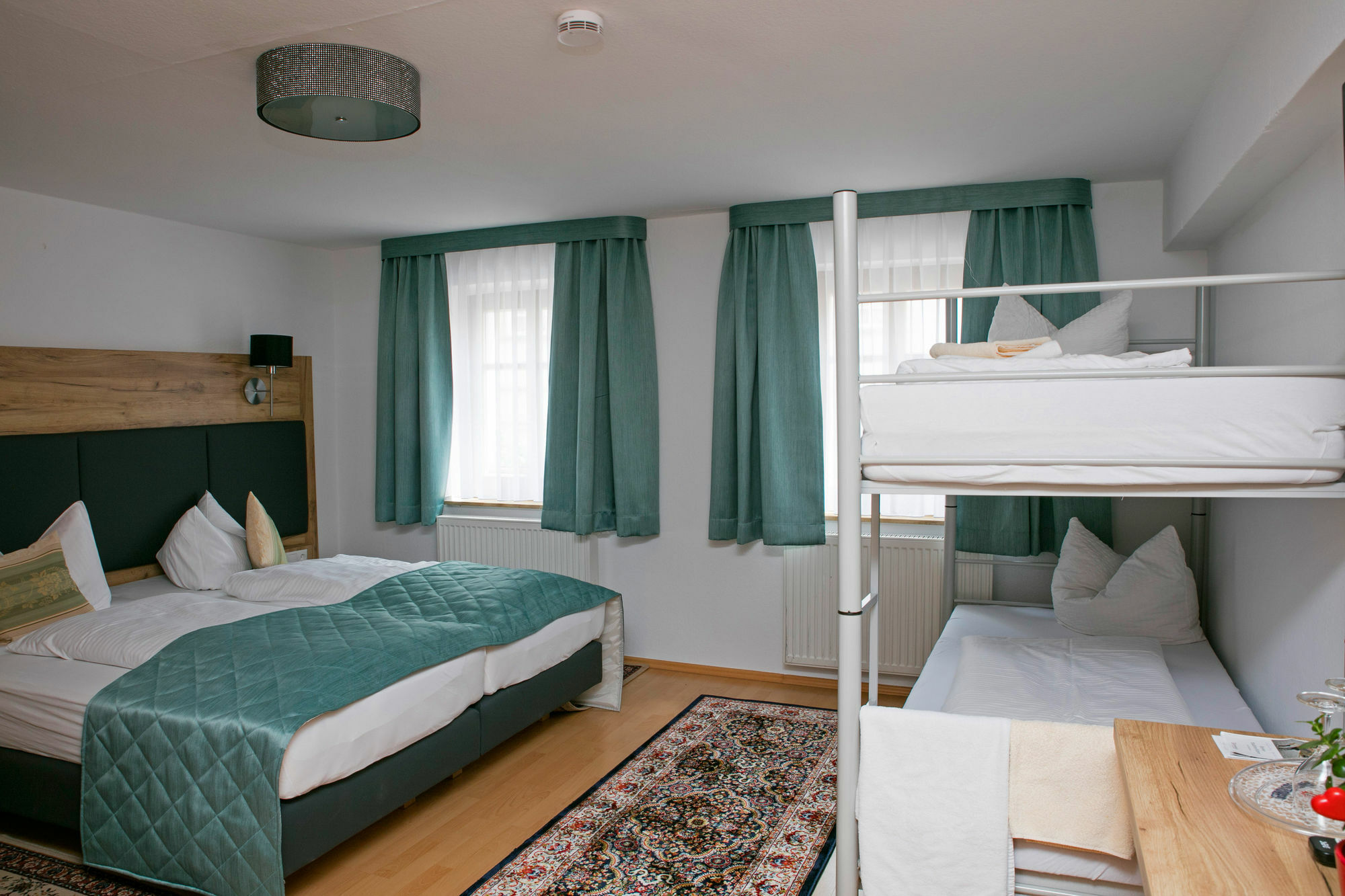 Hotel Am Siebersturm โรเทนบวร์ก อ็อบ แดร์เทาเบอร์ ภายนอก รูปภาพ